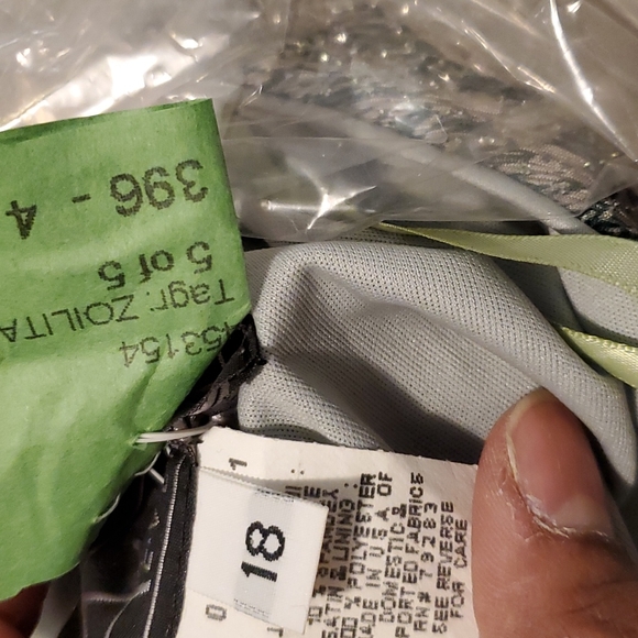 Evening gown Macys - Picture 5 of 5